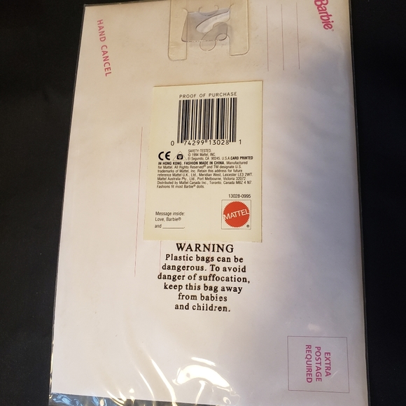 Barbie Fashion greeting card with dress - Picture 2 of 4